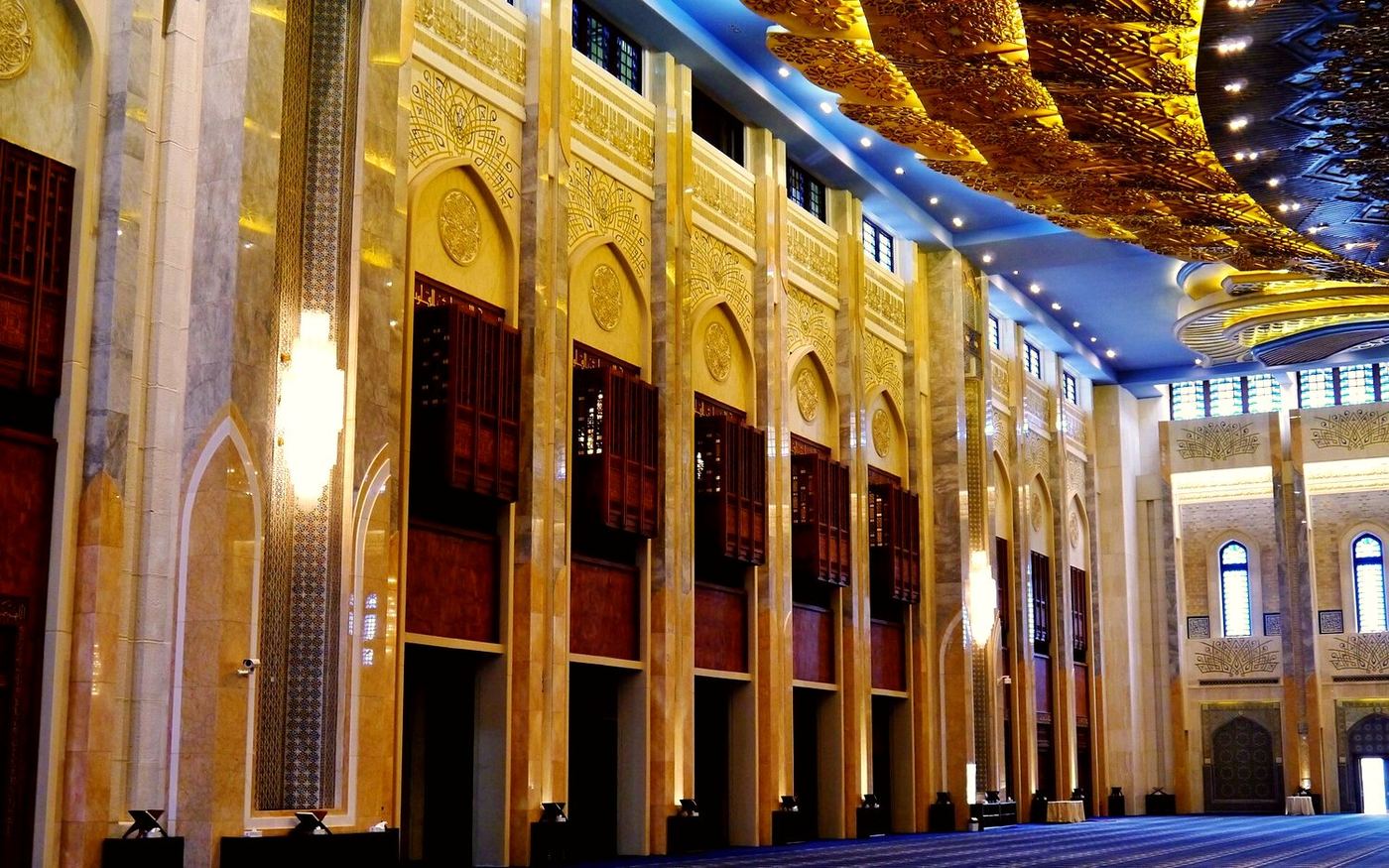الكويت ليلاً — تاكسي العدان على مدار الساعة